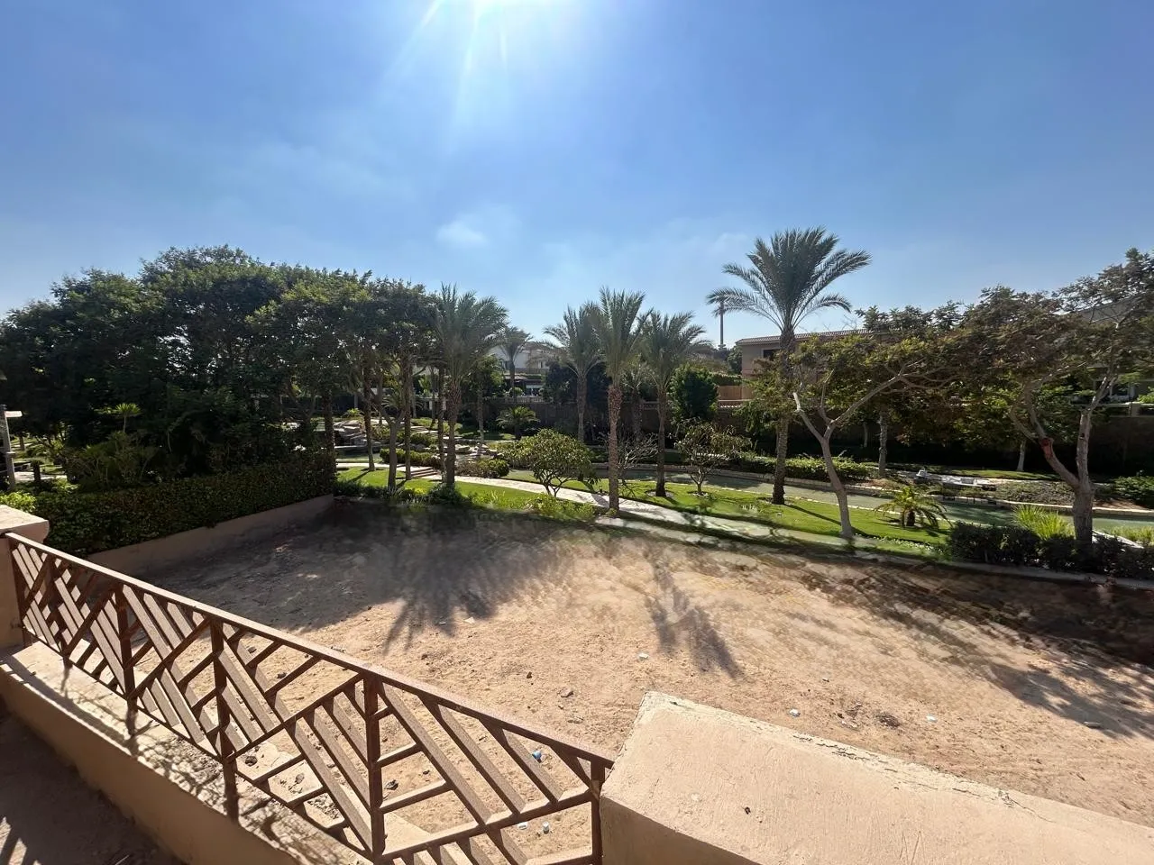 Villa for sale in Swan Lake Katameya in New Cairo of 765 m² with 5 bedrooms