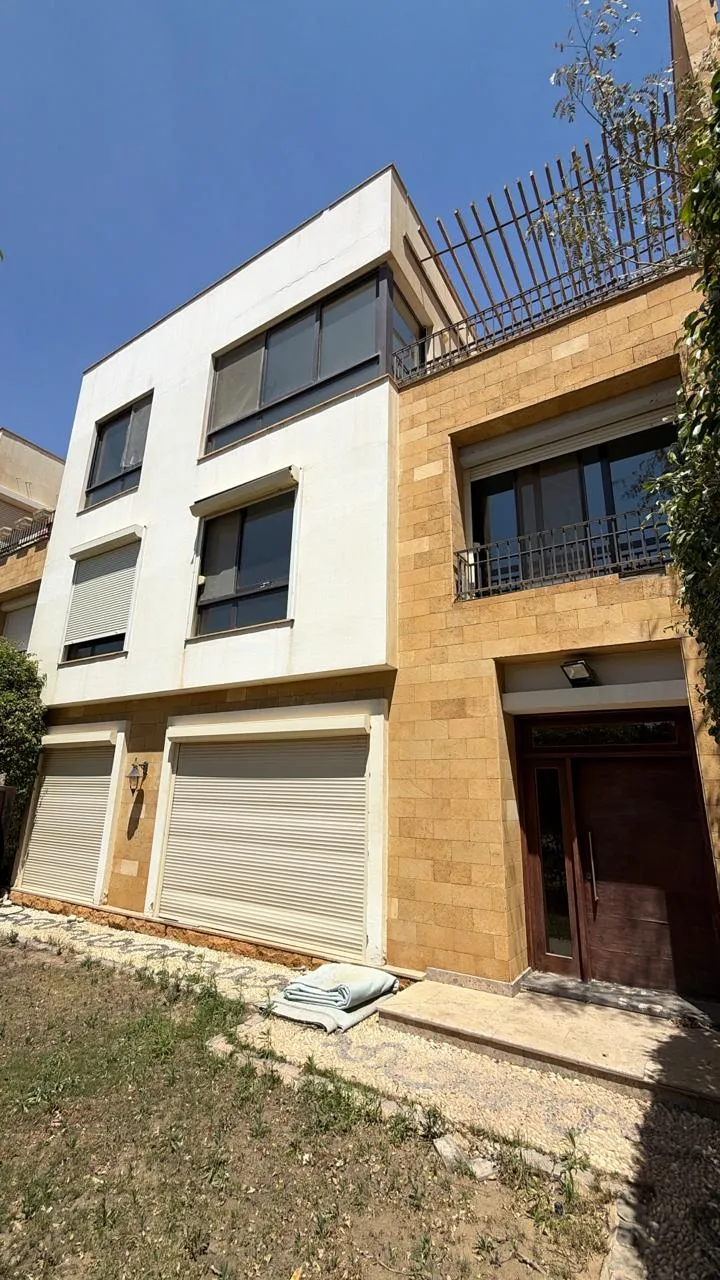Villa for sale in Westown Residences in El Sheikh Zayed of 306 m² with 4 bedrooms