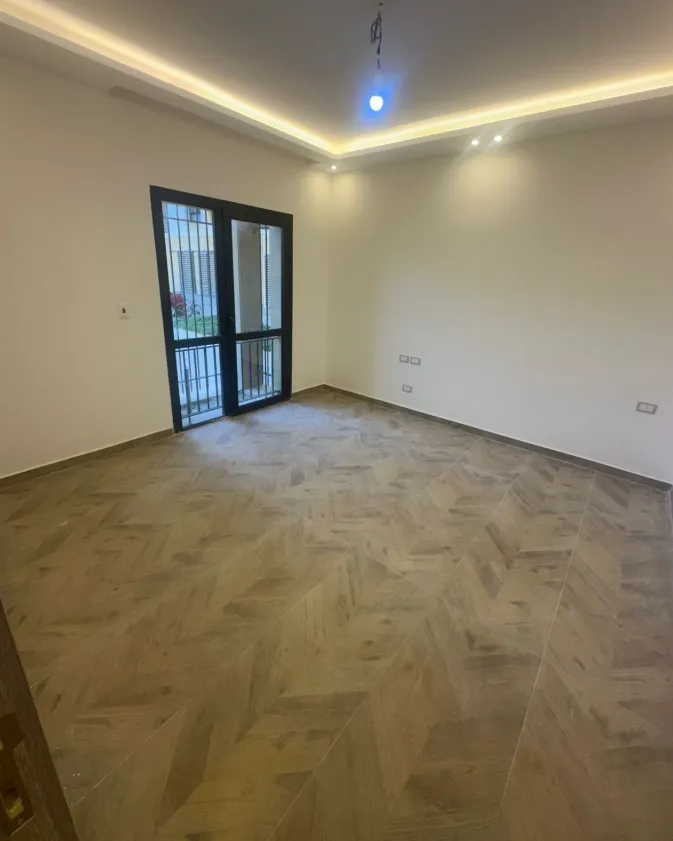 Apartment for sale in Westown Residences in El Sheikh Zayed of 190 m² with 3 bedrooms