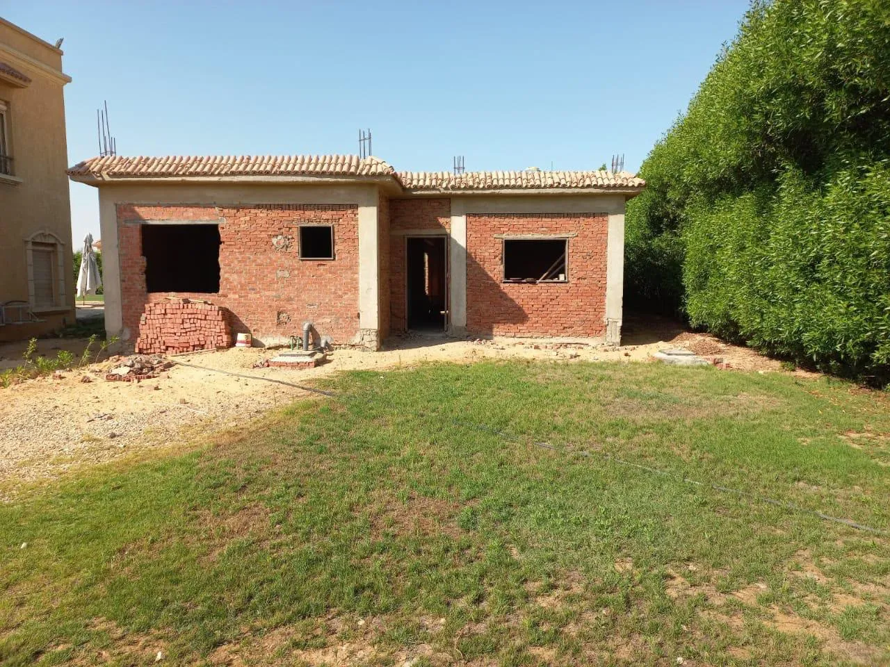 Villa for sale in Wadi El Nakhil in New Zayed of 390 m² with 5 bedrooms