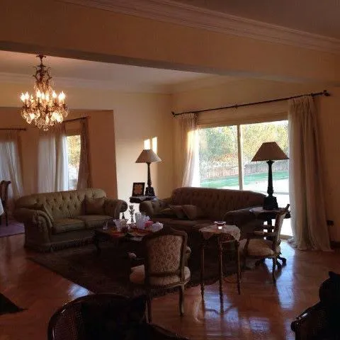 Villa for sale in Wadi El Nakhil in New Zayed of 390 m² with 5 bedrooms