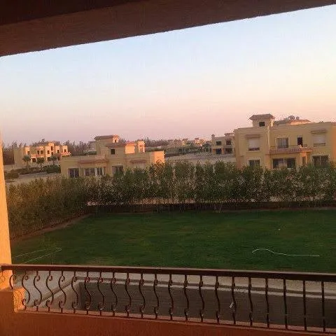 Villa for sale in Wadi El Nakhil in New Zayed of 390 m² with 5 bedrooms