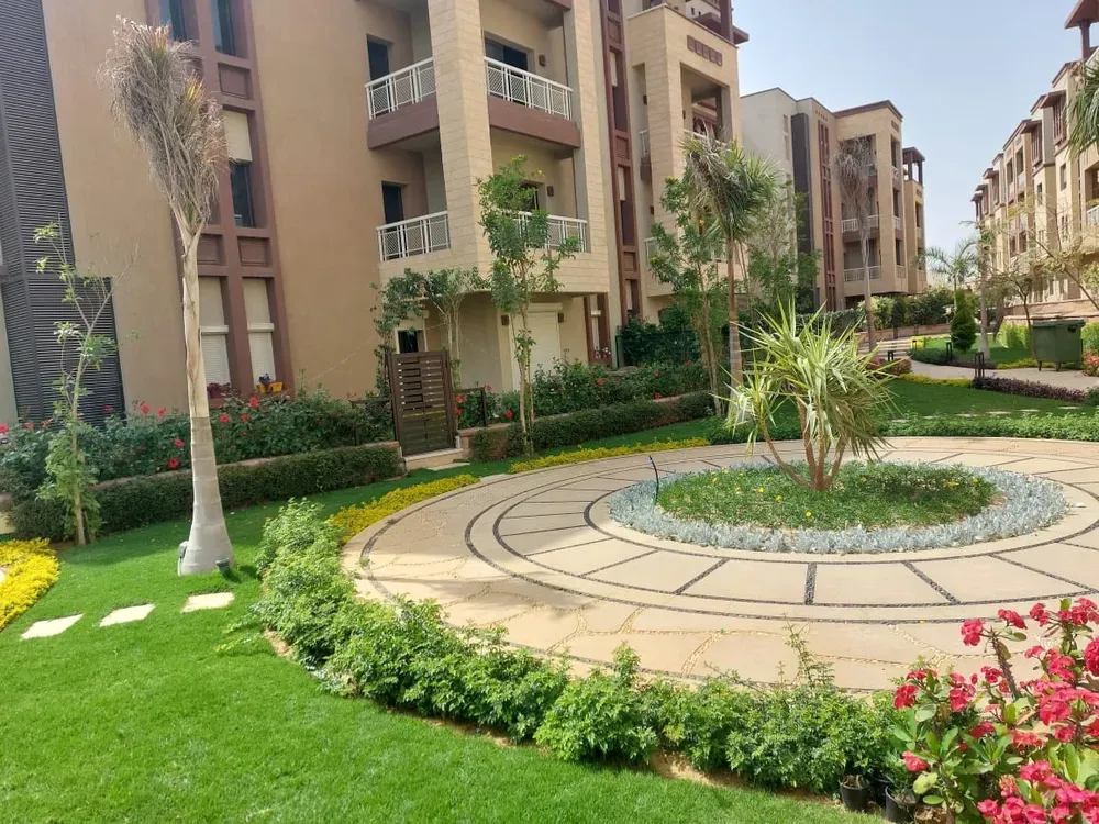 Apartment for sale in Green 5 in 6th of October City of 165 m² with 3 bedrooms