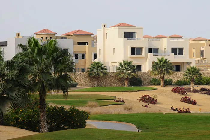 Twinhouse for sale in Palm Hills Golf Views in 6th of October City of 300 m² with 3 bedrooms
