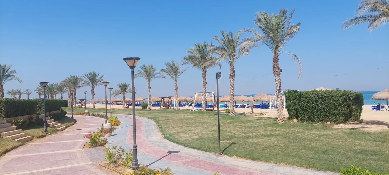 Chalet for sale in Lasirena Palm Beach in Ain Sokhna of 115 m² with 2 bedrooms