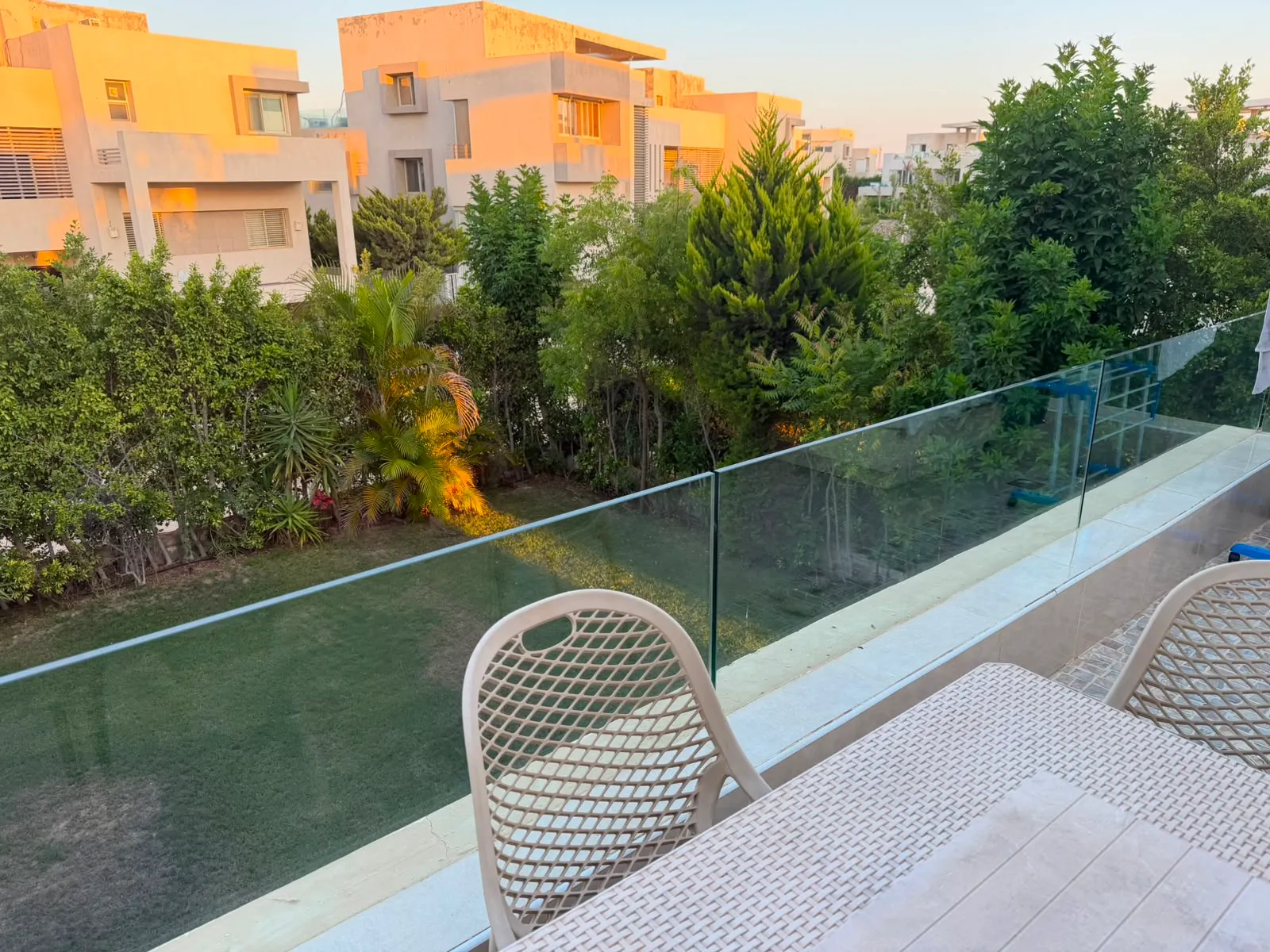 Chalet for sale in Hacienda Bay in Sidi Abdel Rahman of 253 m² with 3 bedrooms