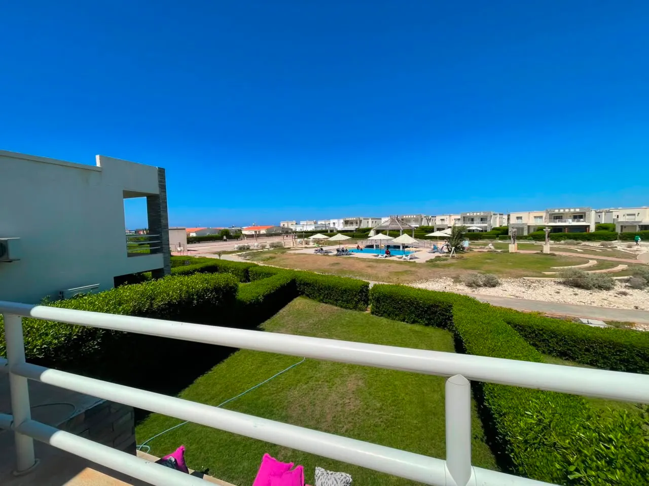 Twinhouse for sale in Amwaj in Sidi Abdel Rahman of 226 m² with 5 bedrooms