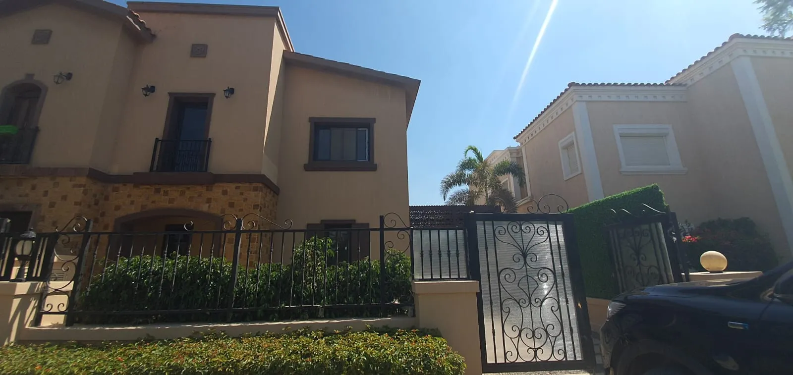 Twinhouse for sale in Mivida in New Cairo of 225 m² with 3 bedrooms