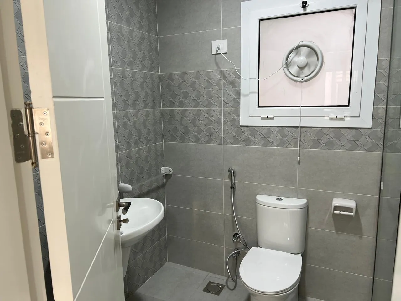 Apartment for sale in Hyde Park in 6th settlement of 145 m² with 2 bedrooms