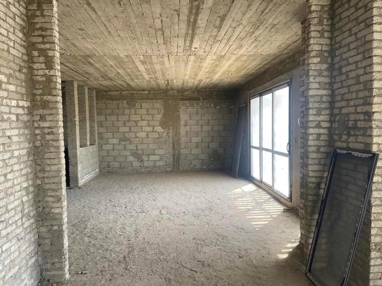 Duplex for sale in Eastown in New Cairo of 302 m² with 3 bedrooms