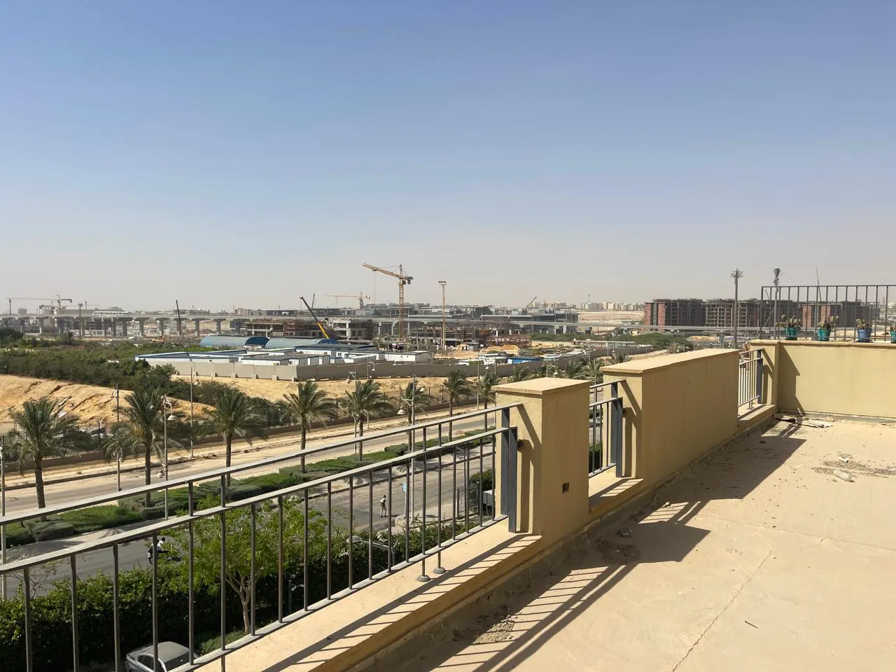 Duplex for sale in Eastown in New Cairo of 302 m² with 3 bedrooms