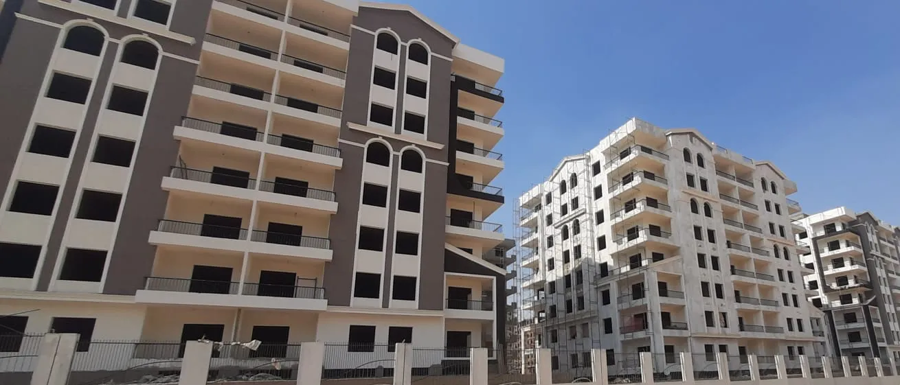 Apartment for sale in Catalan in New Capital City of 175 m² with 3 bedrooms
