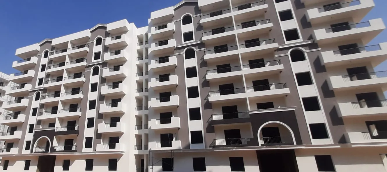 Apartment for sale in Catalan in New Capital City of 175 m² with 3 bedrooms