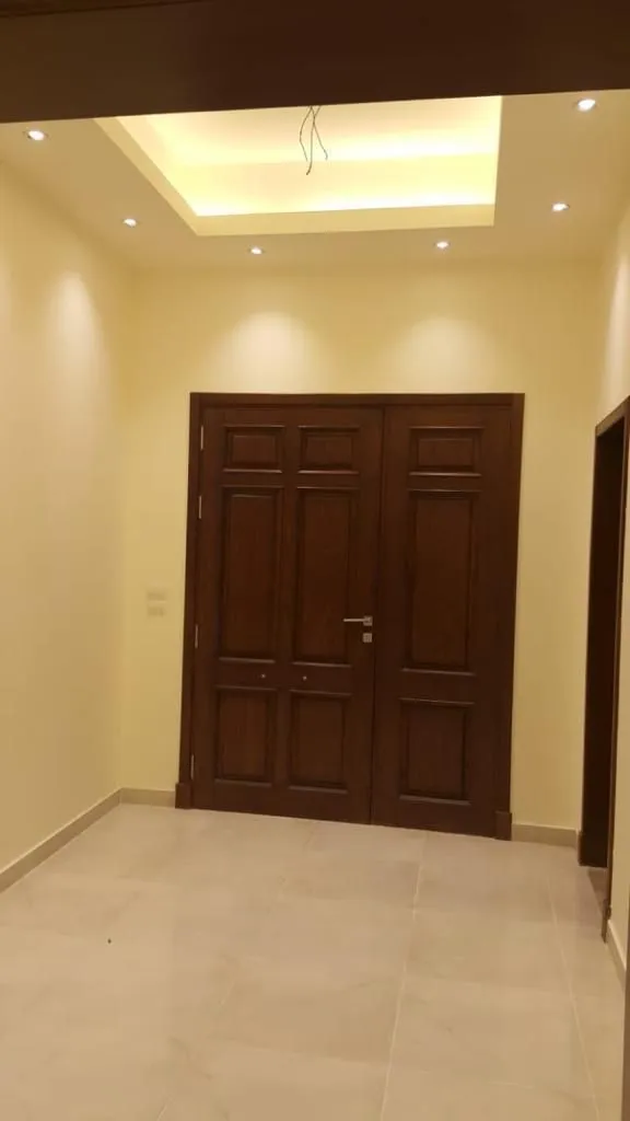 Villa for sale in Villar in New Cairo of 820 m² with 7 bedrooms
