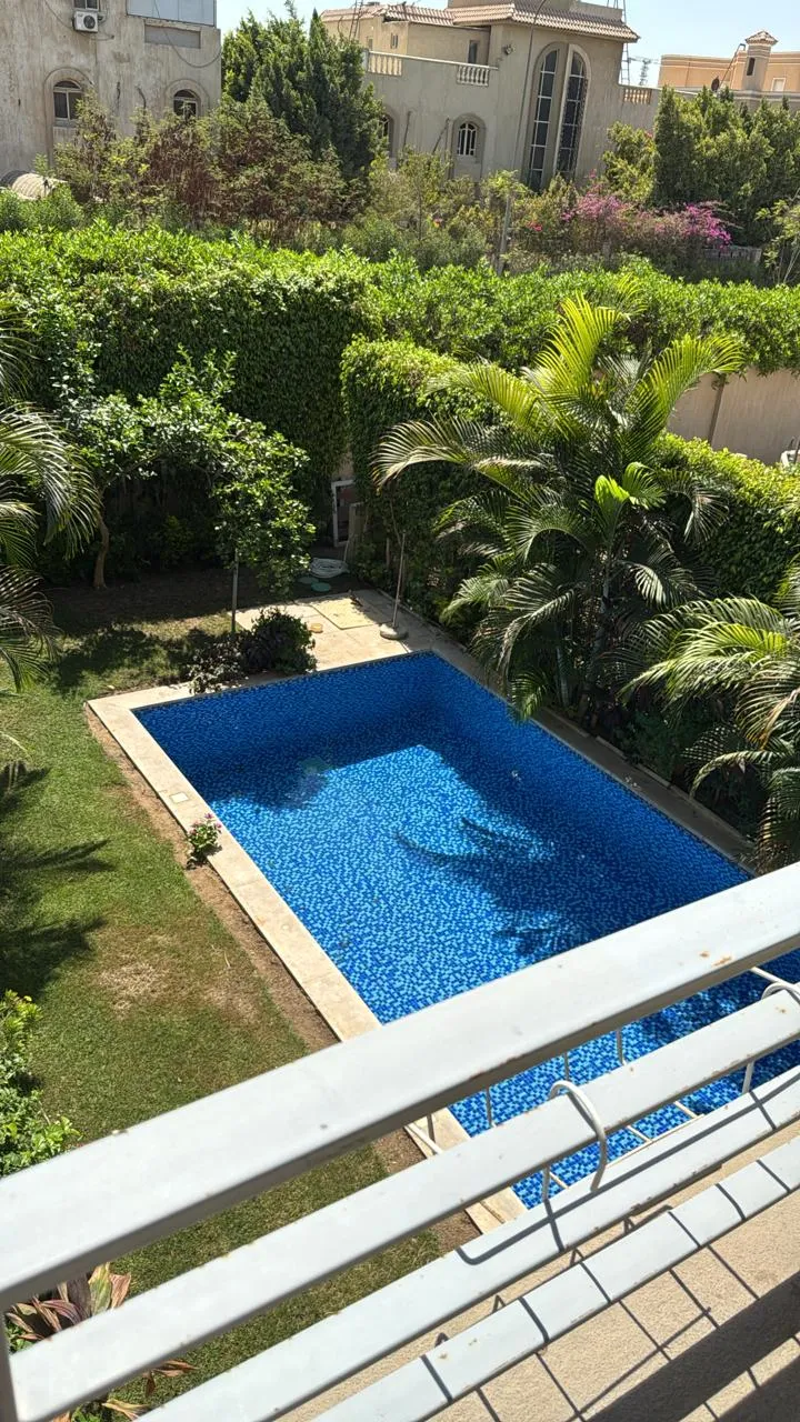 Townhouse for sale in Palm Valley in 6th of October City of 377 m² with 4 bedrooms