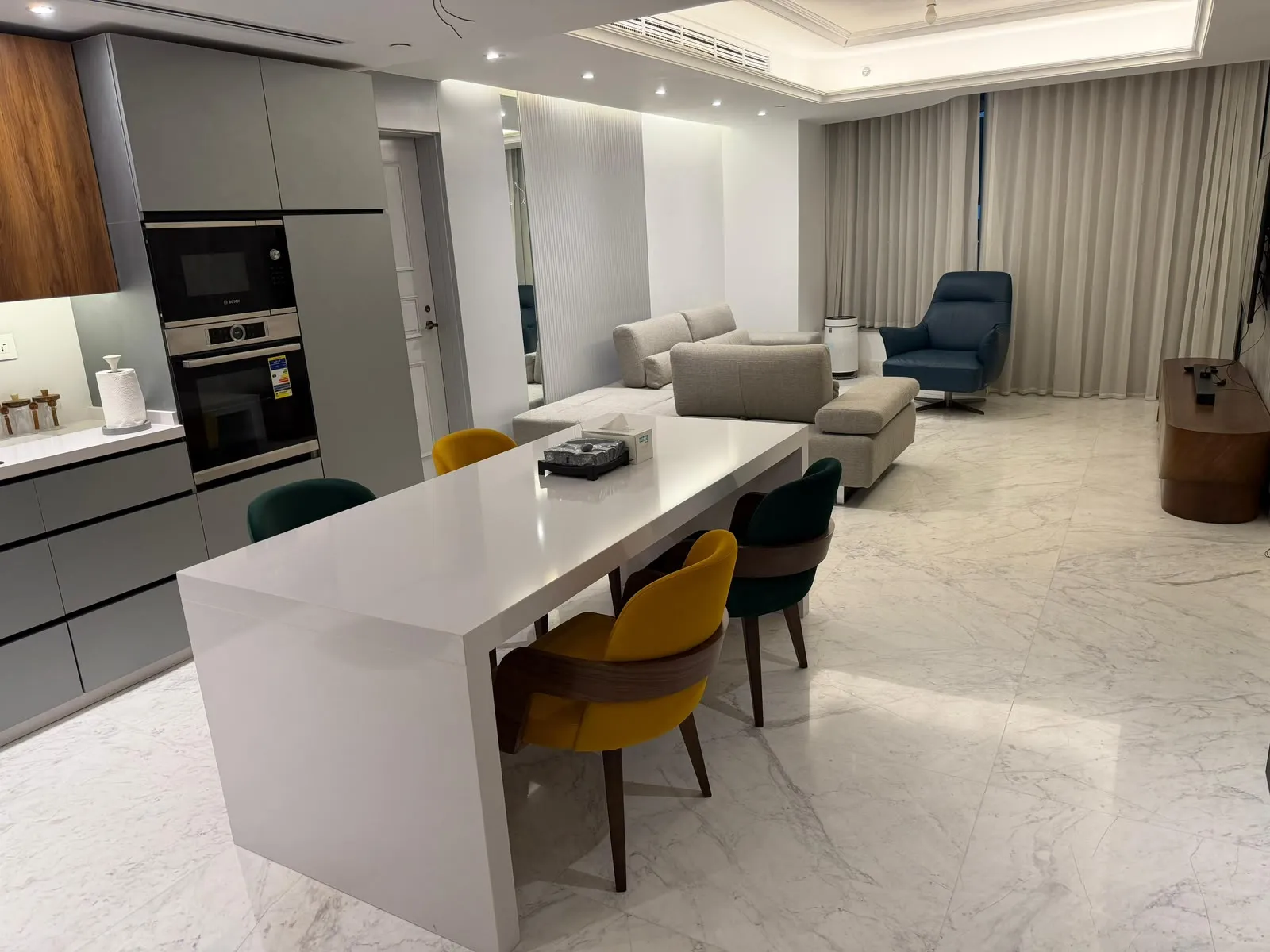 Apartment for sale in Nile Pearl Tower in Maadi of 123 m² with 1 bedrooms