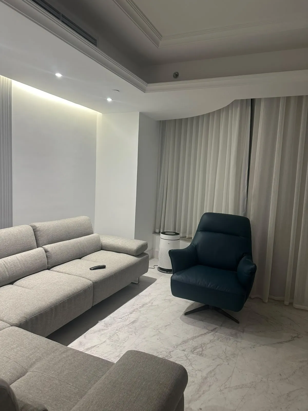 Apartment for sale in Nile Pearl Tower in Maadi of 123 m² with 1 bedrooms