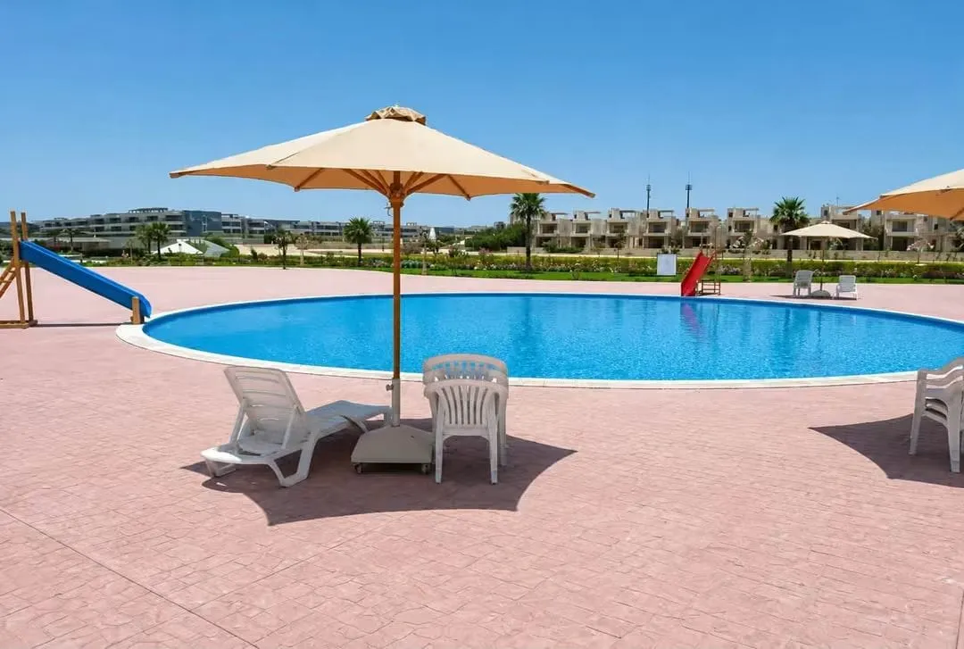 Chalet for sale in Blumar El Sokhna in Ain Sokhna of 130 m² with 3 bedrooms