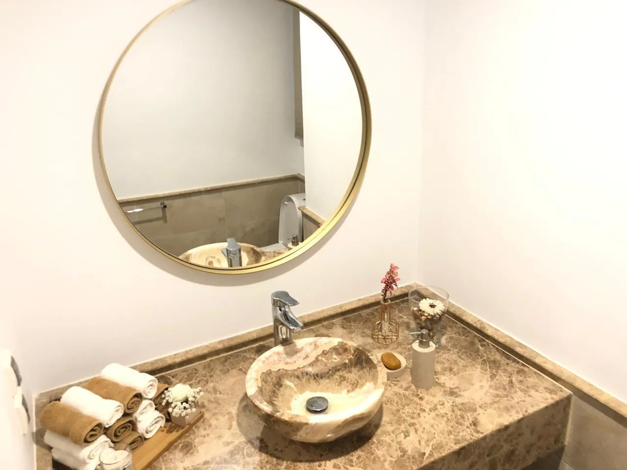 Apartment for sale in Mivida in New Cairo of 200 m² with 3 bedrooms