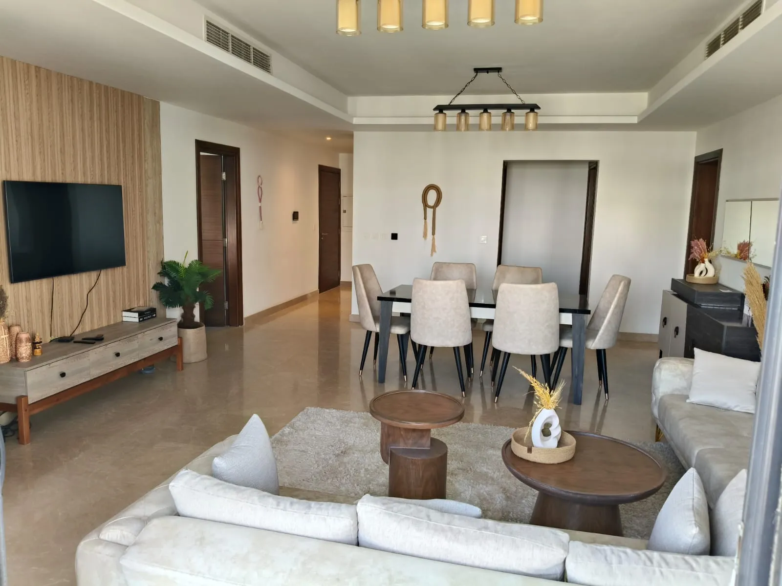 Apartment for sale in Cairo Festival City in New Cairo of 200 m² with 3 bedrooms