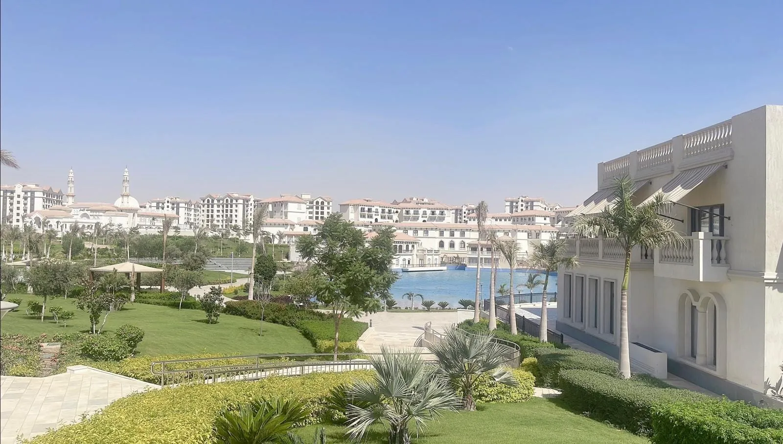 Apartment for sale in Celia in New Capital City of 80 m² with 1 bedrooms