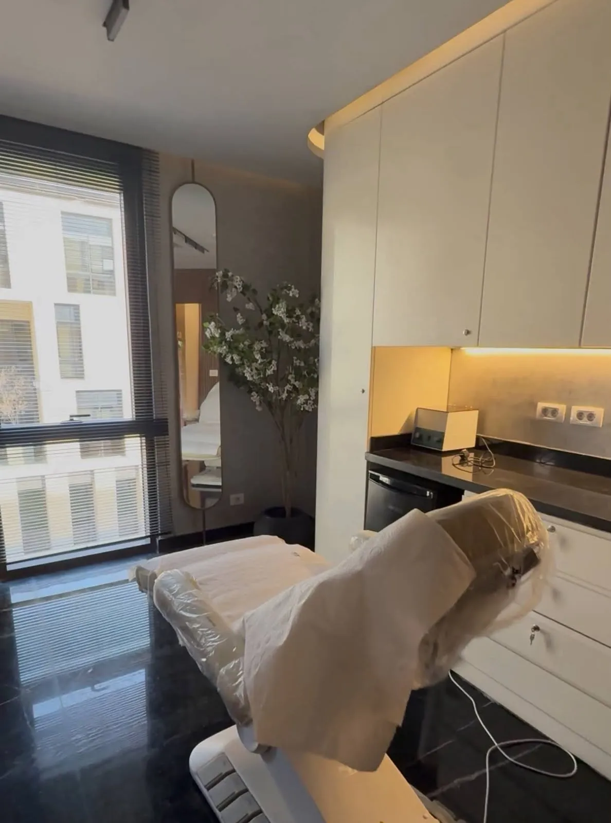 Medical for sale in Westown Medical Center in El Sheikh Zayed of 79 m² with 0 bedrooms