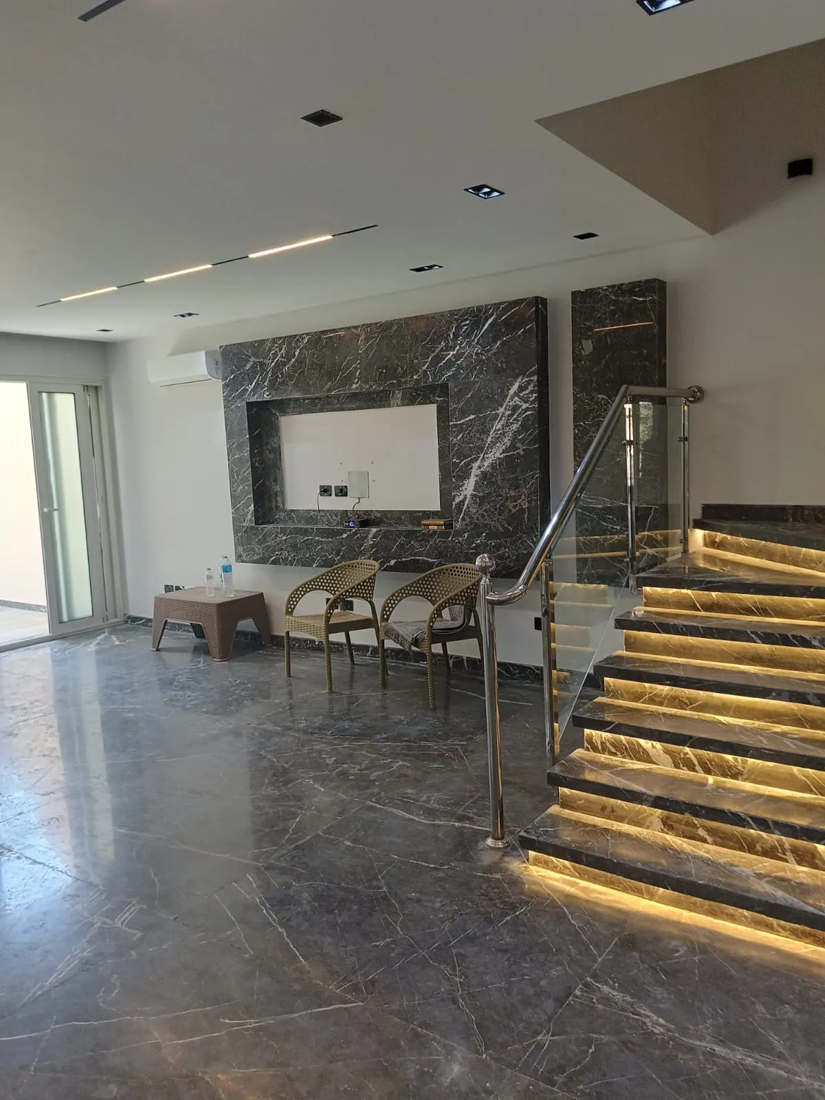 Villa for sale in El Rehab  in New Cairo of 240 m² with 3 bedrooms