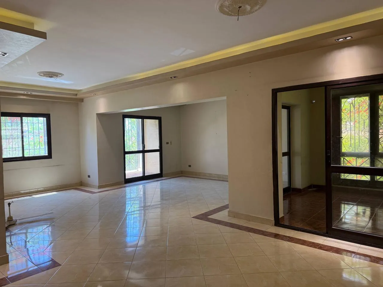 Apartment for sale in Hay El Ashgar in 6th of October City of 234 m² with 4 bedrooms
