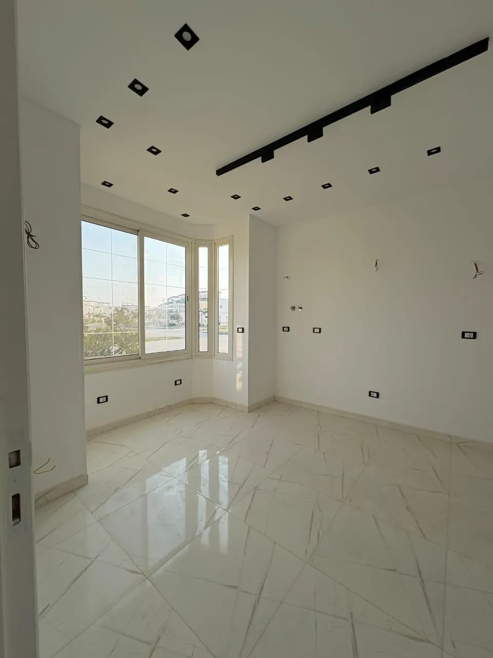 Villa for sale in Mountain View Chillout Park in Northern Expansion of 313 m² with 4 bedrooms