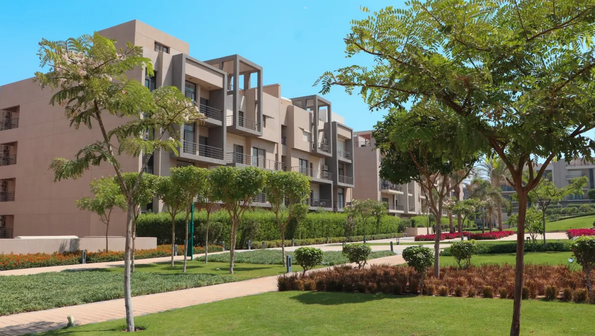 Apartment for sale in Fifth Square Al Marasem in New Cairo of 180 m² with 3 bedrooms