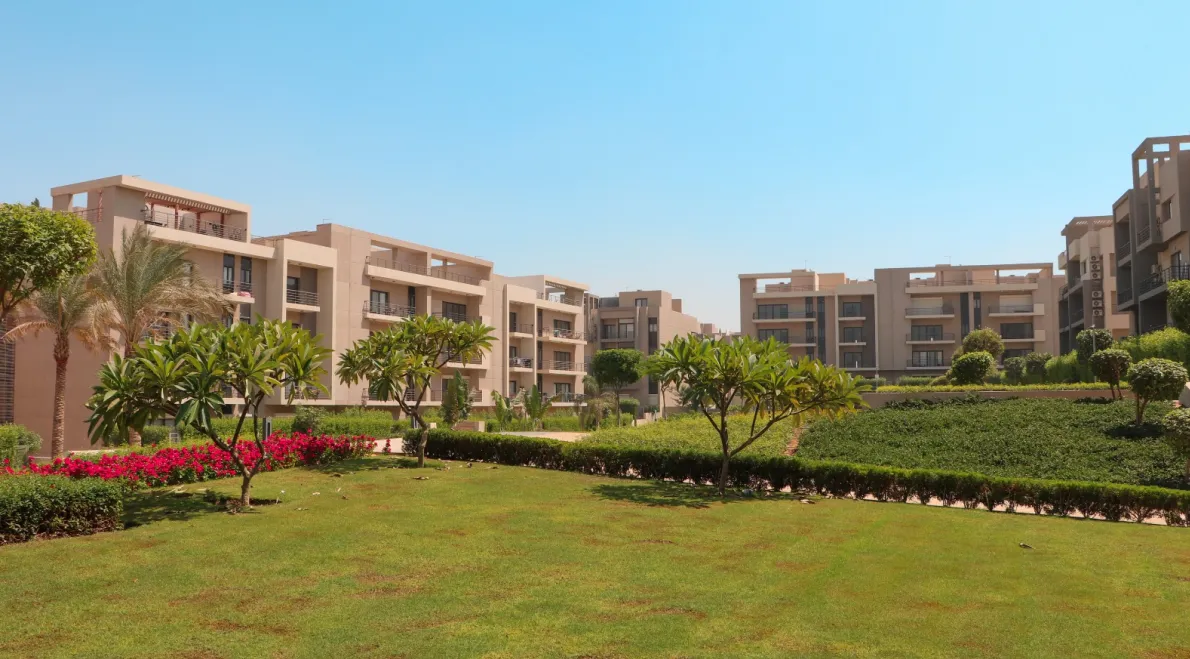Apartment for sale in Fifth Square Al Marasem in New Cairo of 180 m² with 3 bedrooms