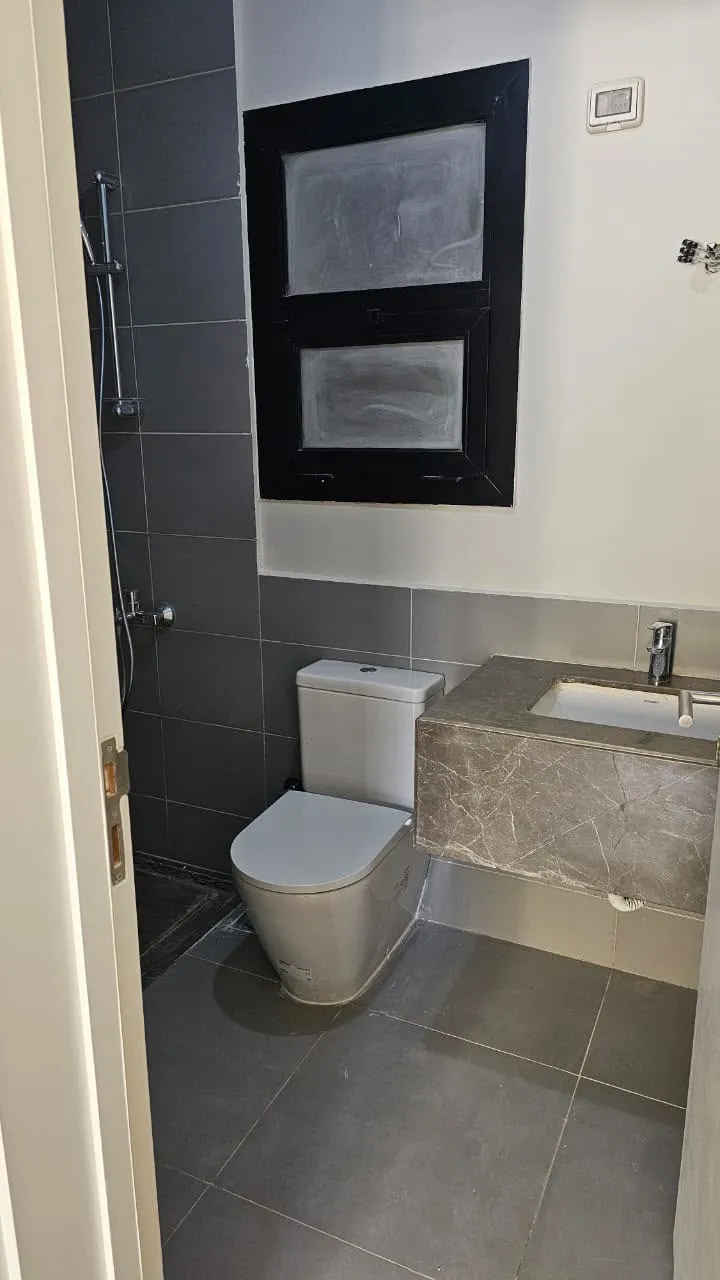 Apartment for sale in O West Orascom in October Gardens of 204 m² with 3 bedrooms