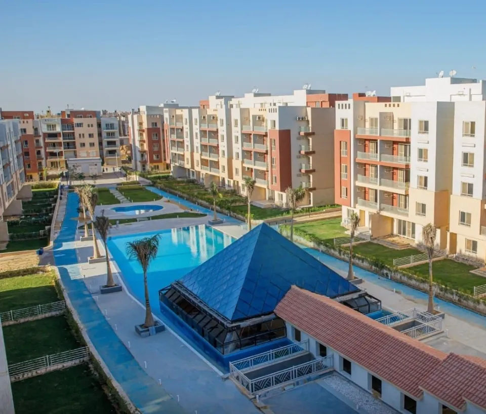 Apartment for sale in Promenade New Cairo in New Cairo of 180 m² with 3 bedrooms