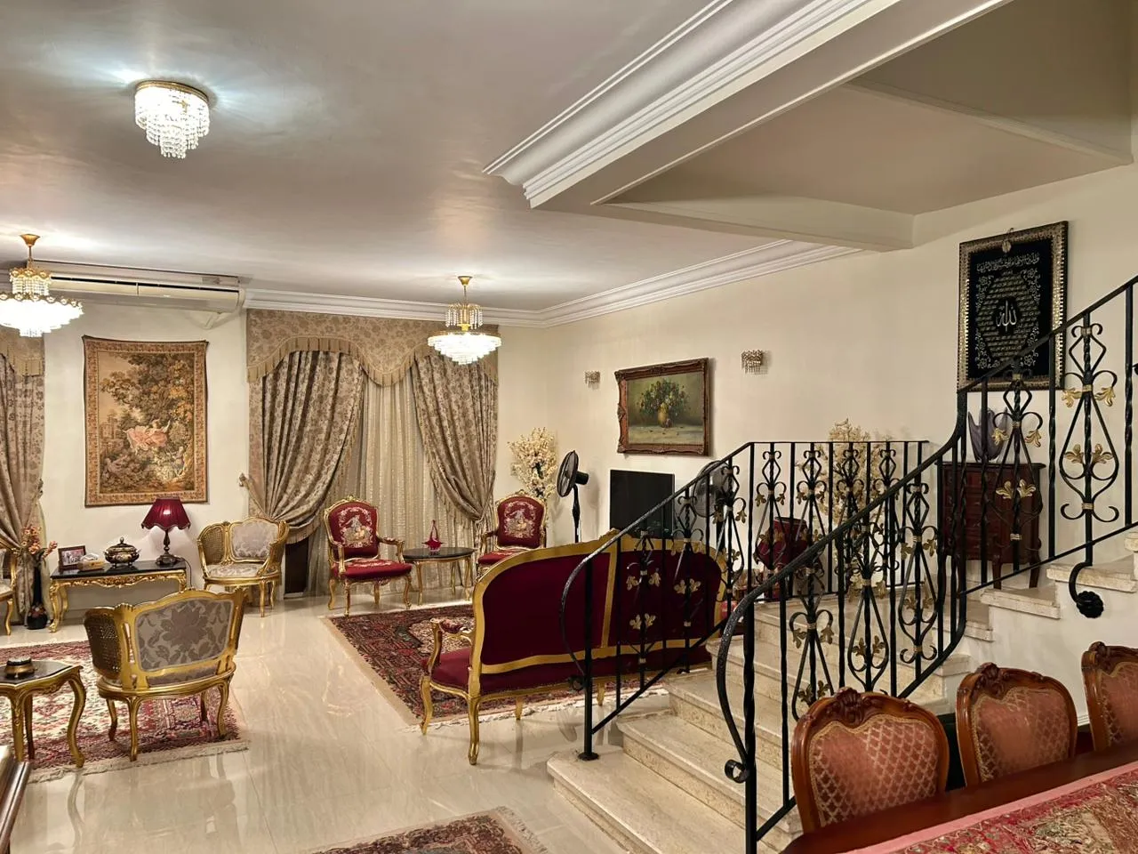 Townhouse for sale in El Rehab in New Cairo of 210 m² with 3 bedrooms