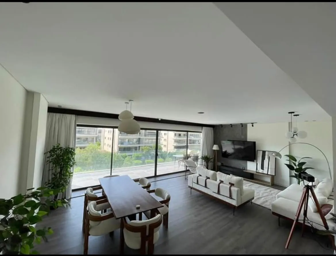 Apartment for sale in Lake View Residence in Golden Square of 204 m² with 3 bedrooms