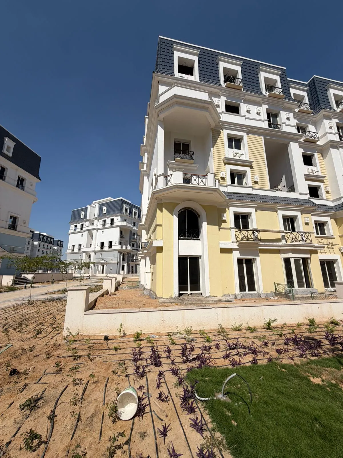 Duplex for sale in Mountain View iCity October in Northern Expansion of 195 m² with 3 bedrooms