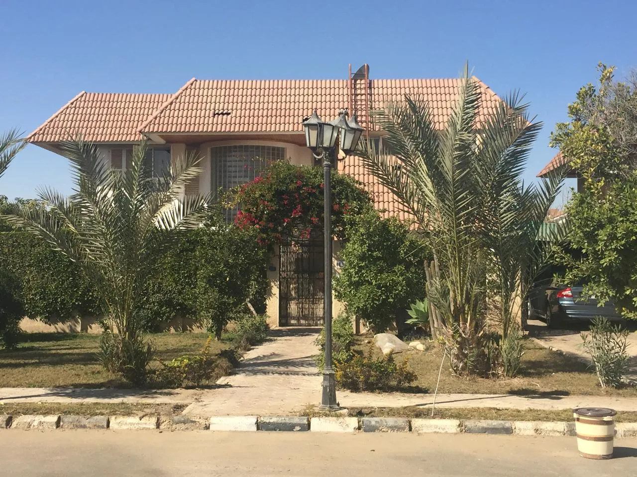 Villa for sale in Al Rabwa in 6th of October City of 350 m² with 4 bedrooms