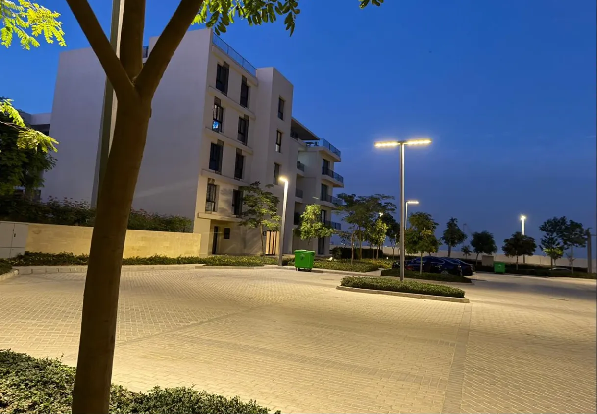 Penthouse for sale in O West Orascom in October Gardens of 161 m² with 3 bedrooms