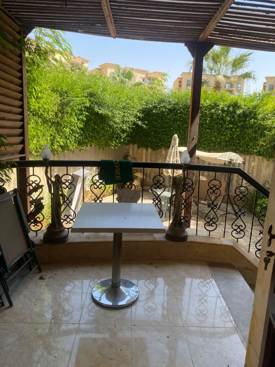 Apartment for sale in El Rehab in New Cairo of 214 m² with 3 bedrooms
