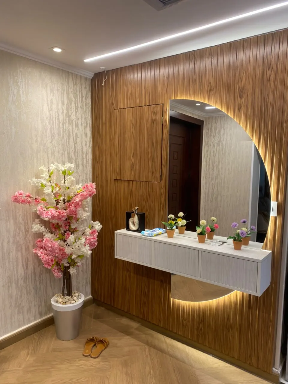 Apartment for sale in El Rehab in New Cairo of 214 m² with 3 bedrooms