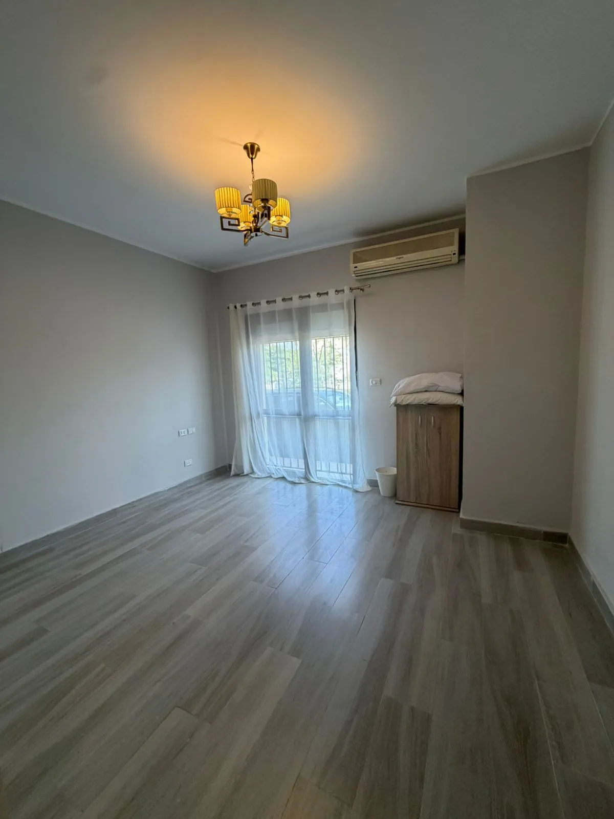 Apartment for sale in Beverly Hills in 6th of October City of 256 m² with 4 bedrooms