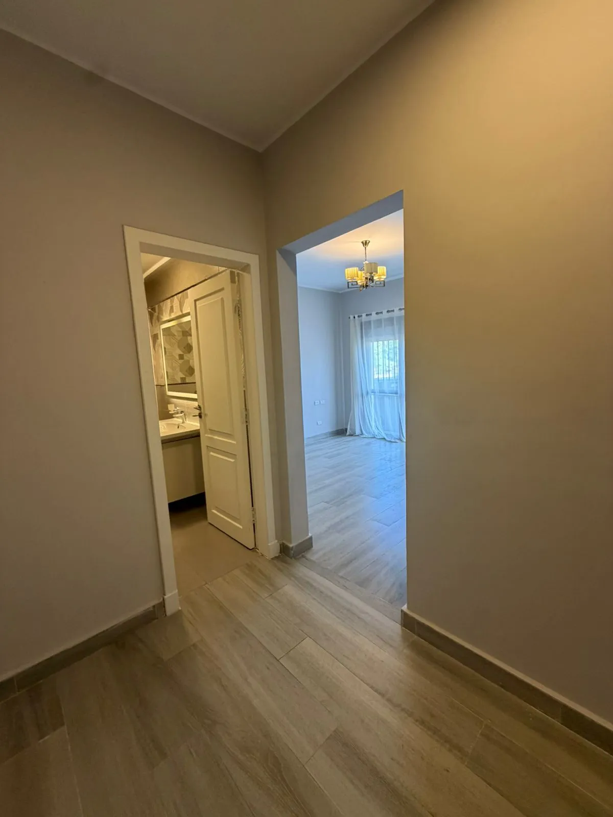 Apartment for sale in Beverly Hills in 6th of October City of 256 m² with 4 bedrooms