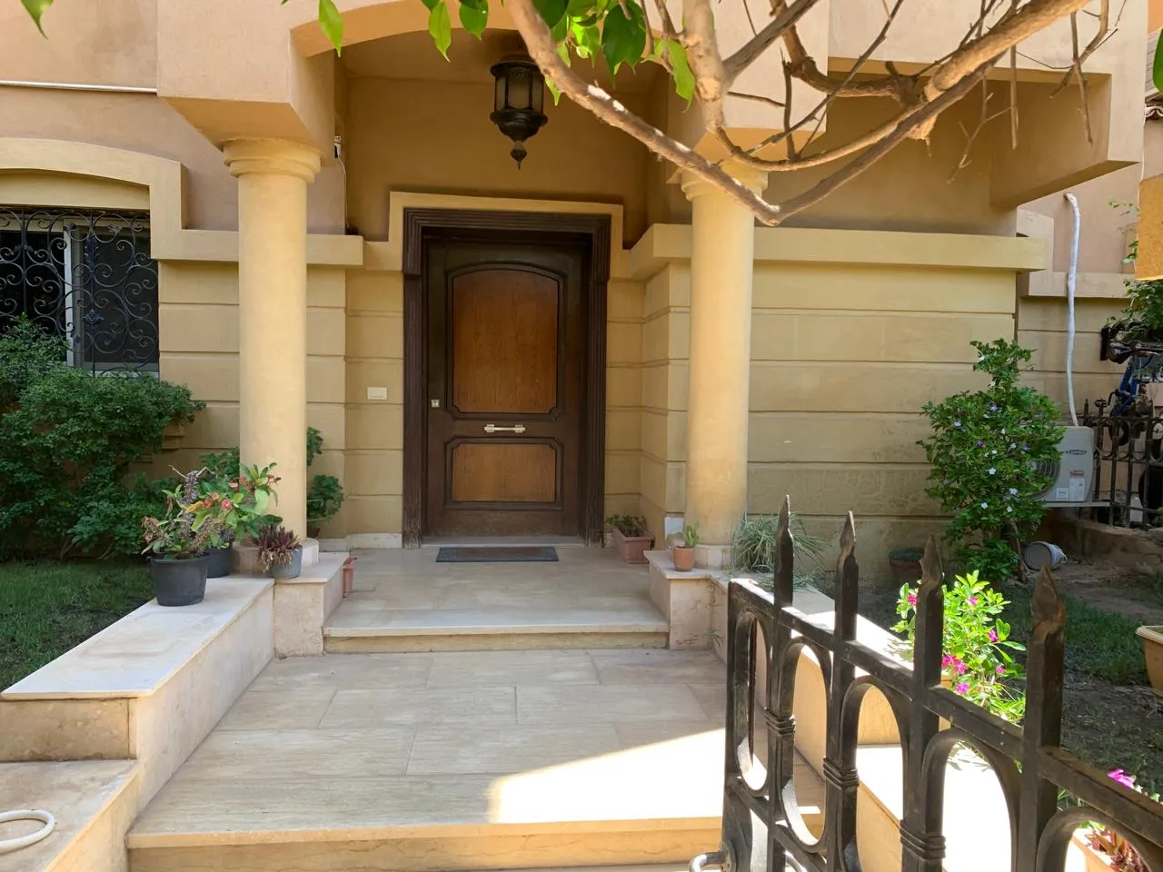 Townhouse for sale in Dara Gardens in 6th of October City of 282 m² with 4 bedrooms
