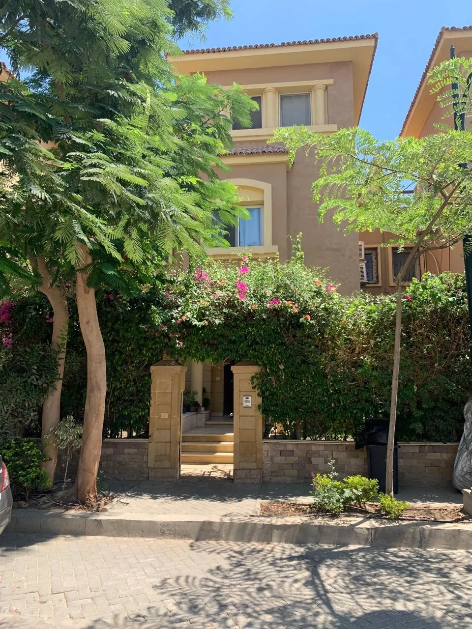 Townhouse for sale in Dara Gardens in 6th of October City of 282 m² with 4 bedrooms