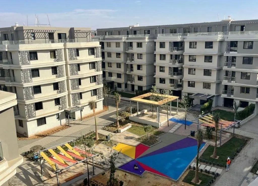 Apartment for sale in Badya in October Gardens of 111 m² with 2 bedrooms