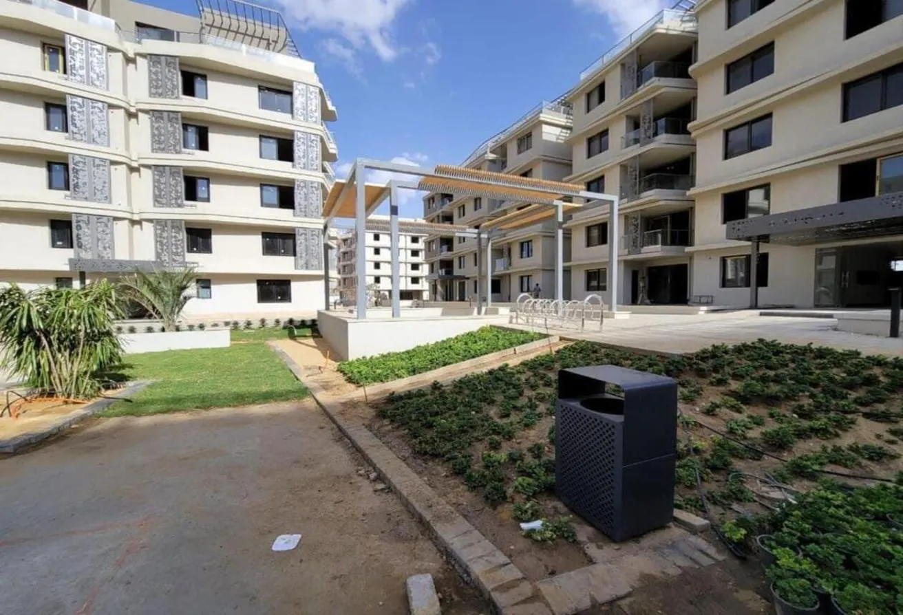 Apartment for sale in Badya in October Gardens of 111 m² with 2 bedrooms