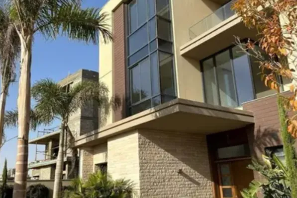 Villa for sale in Zayed Greens 2 in El Sheikh Zayed of 378 m² with 3 bedrooms