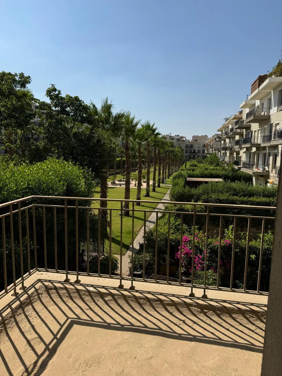 Apartment for sale in Beverly Hills in 6th of October City of 207 m² with 3 bedrooms