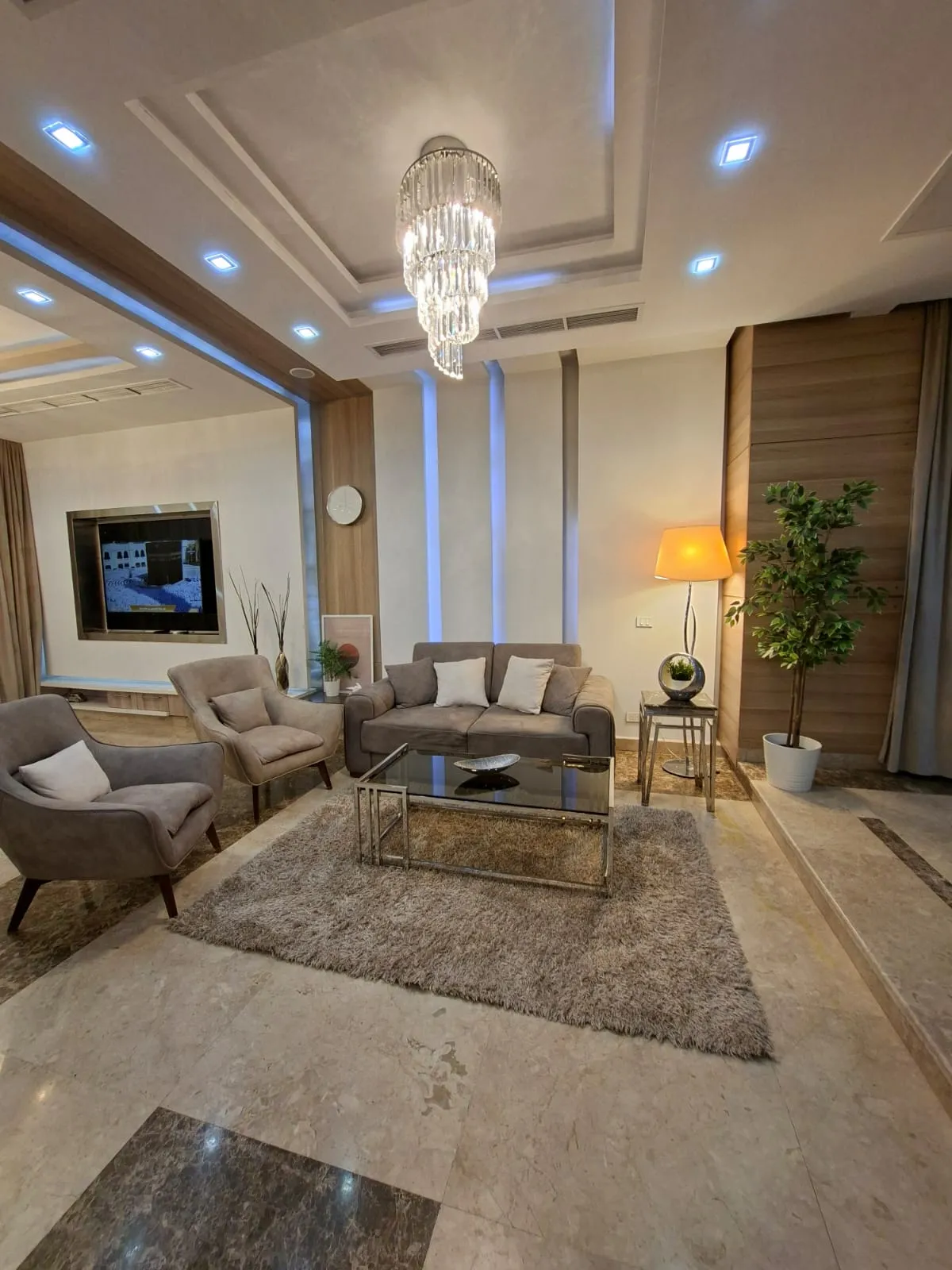 Villa for sale in Zayed Dunes in 6th of October City of 360 m² with 3 bedrooms