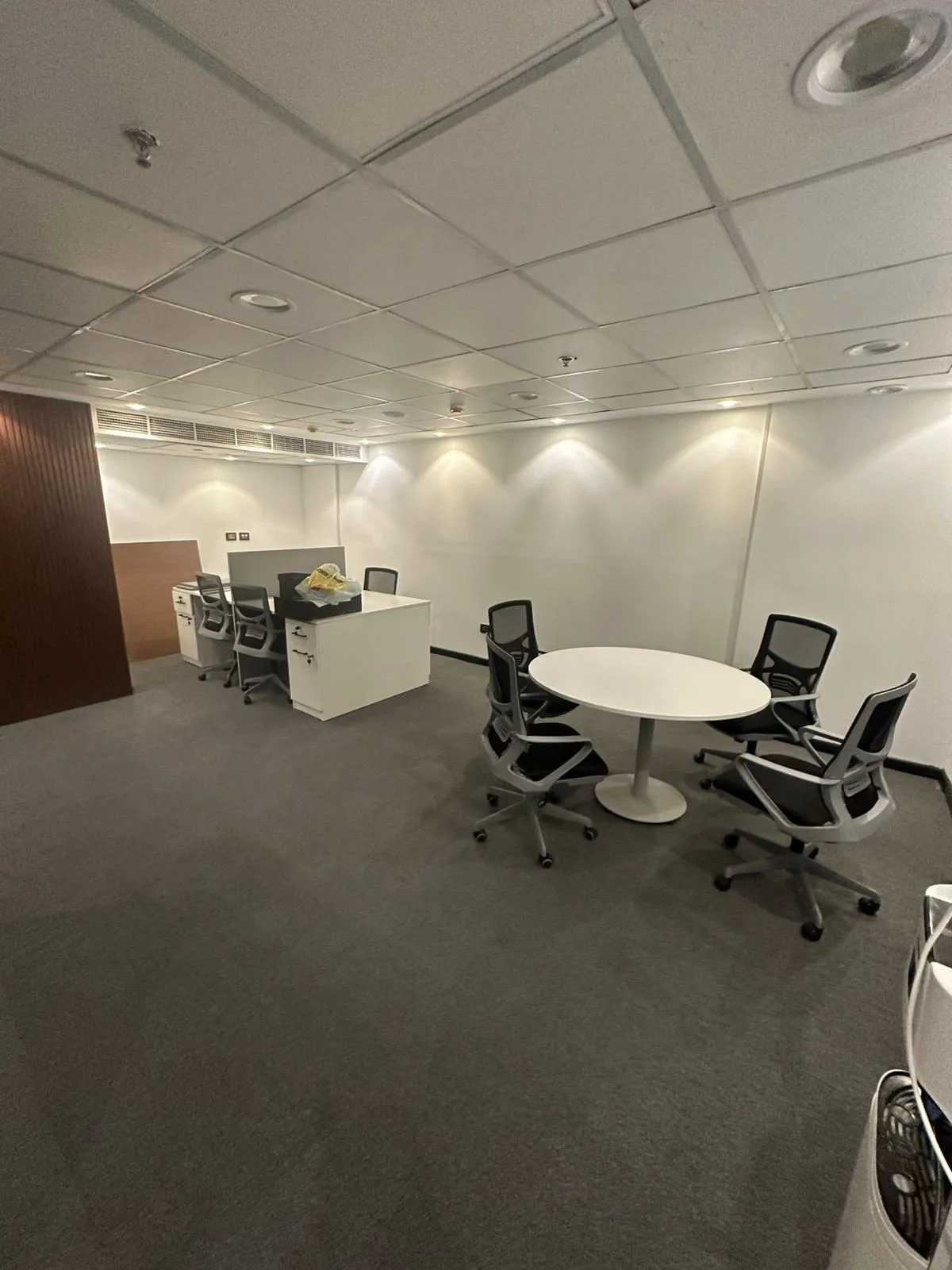 Office for sale in Mirage Mall in New Cairo of 84 m² with 0 bedrooms